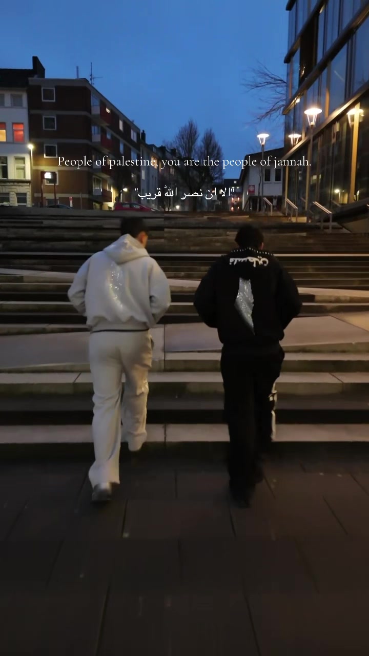 @E L 3 V Λ N