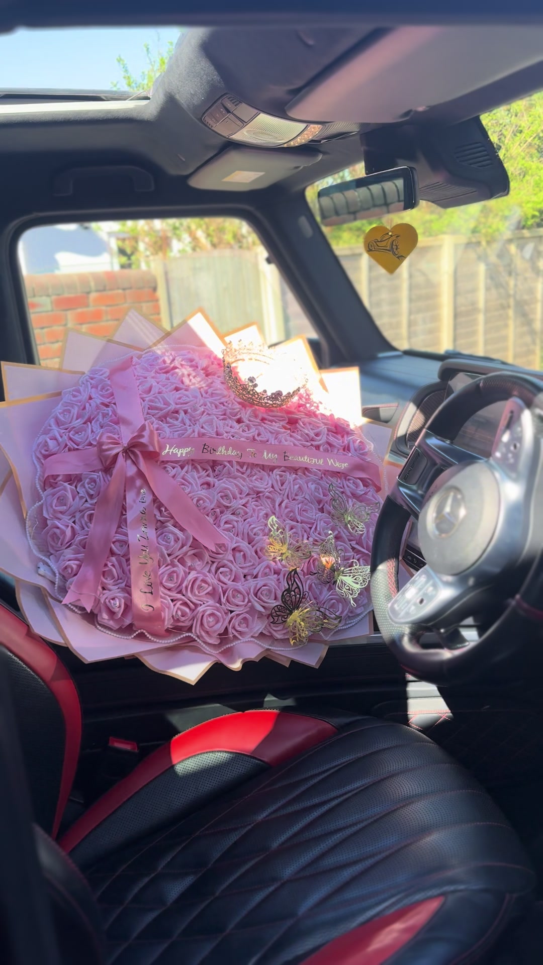 @Glamour Gifts