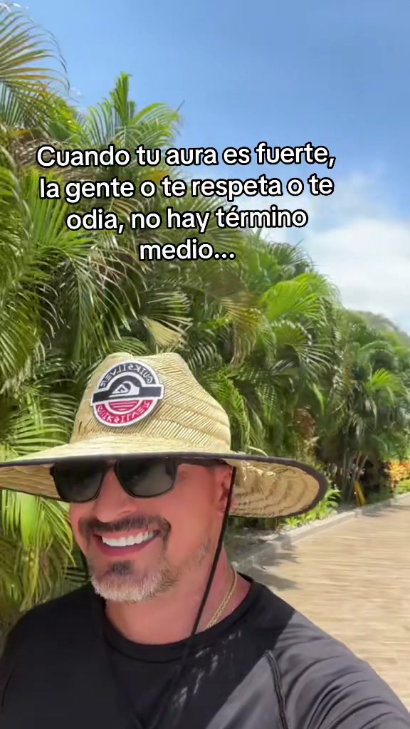 @Michi Sarmiento