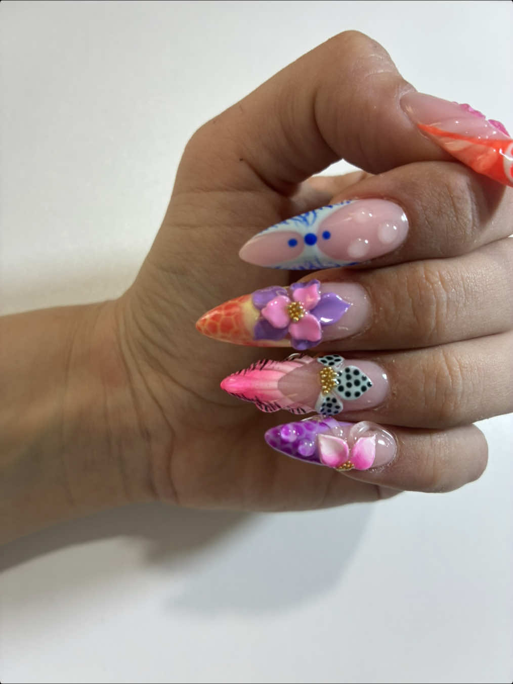 @NailsDesignVasiliki