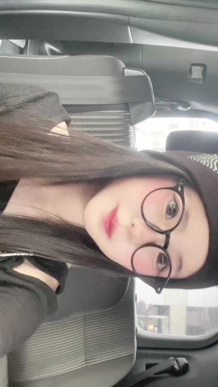 @りいさ