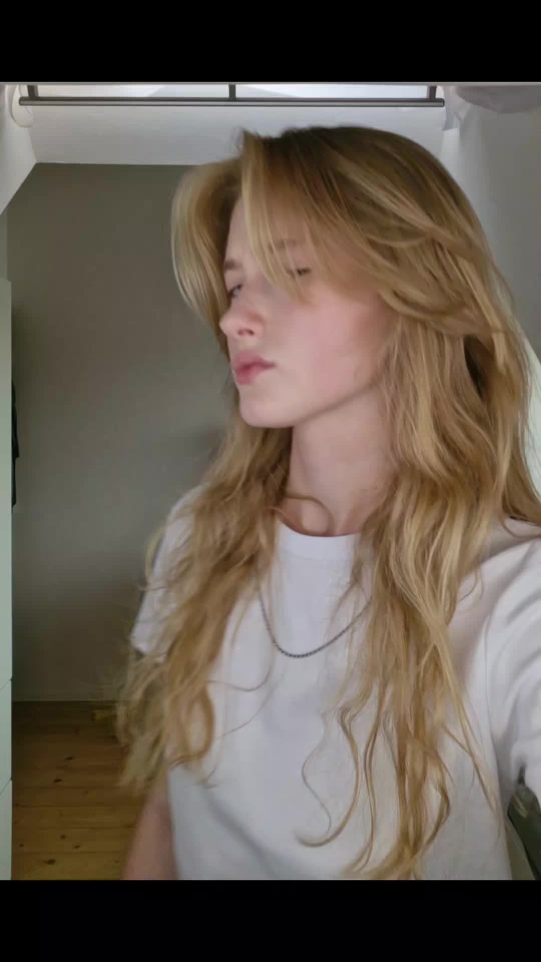 @Vick𖣂