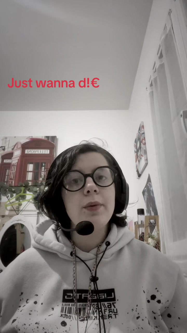 @Apolline_BooCx