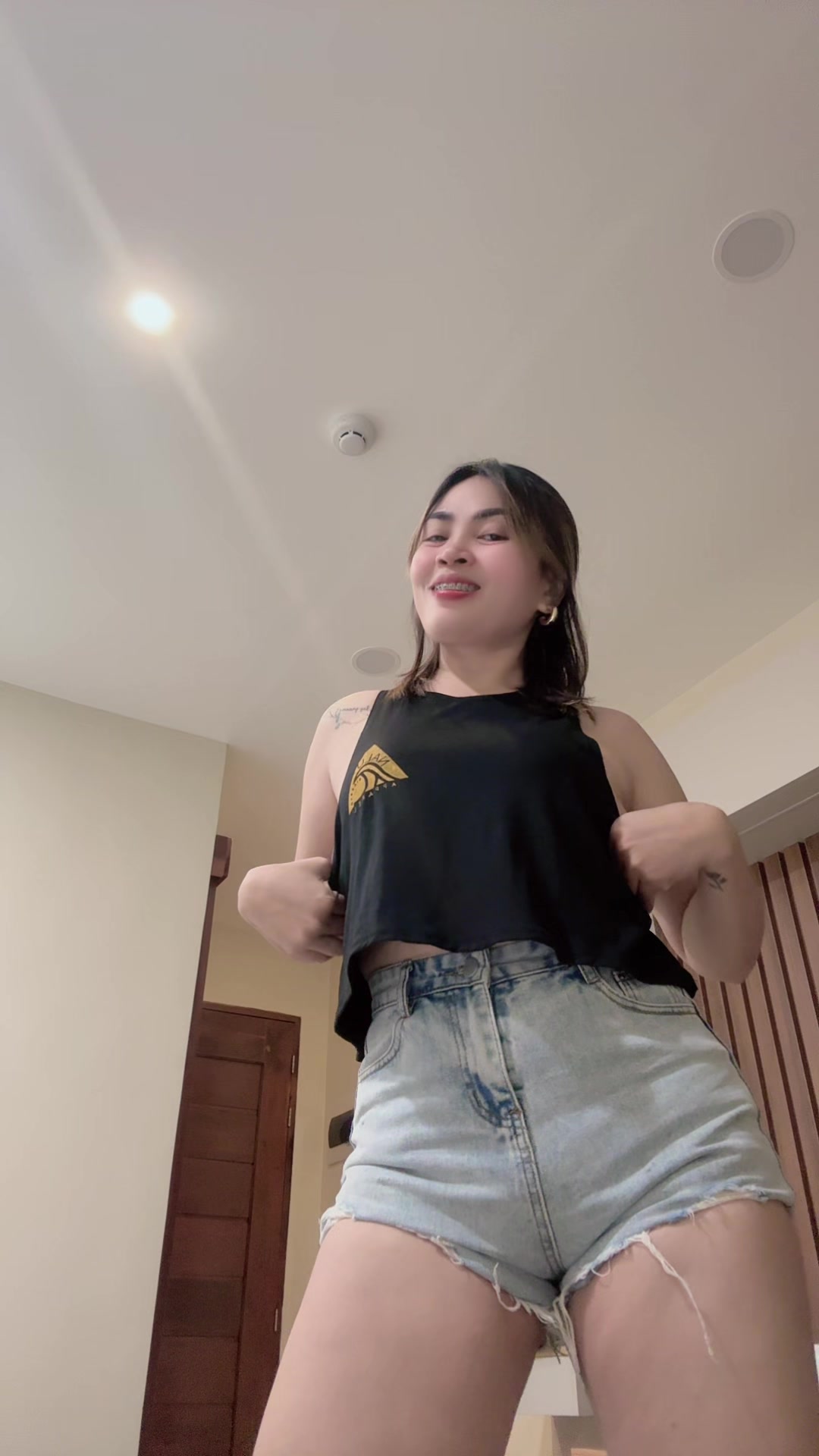 @zicaizoe