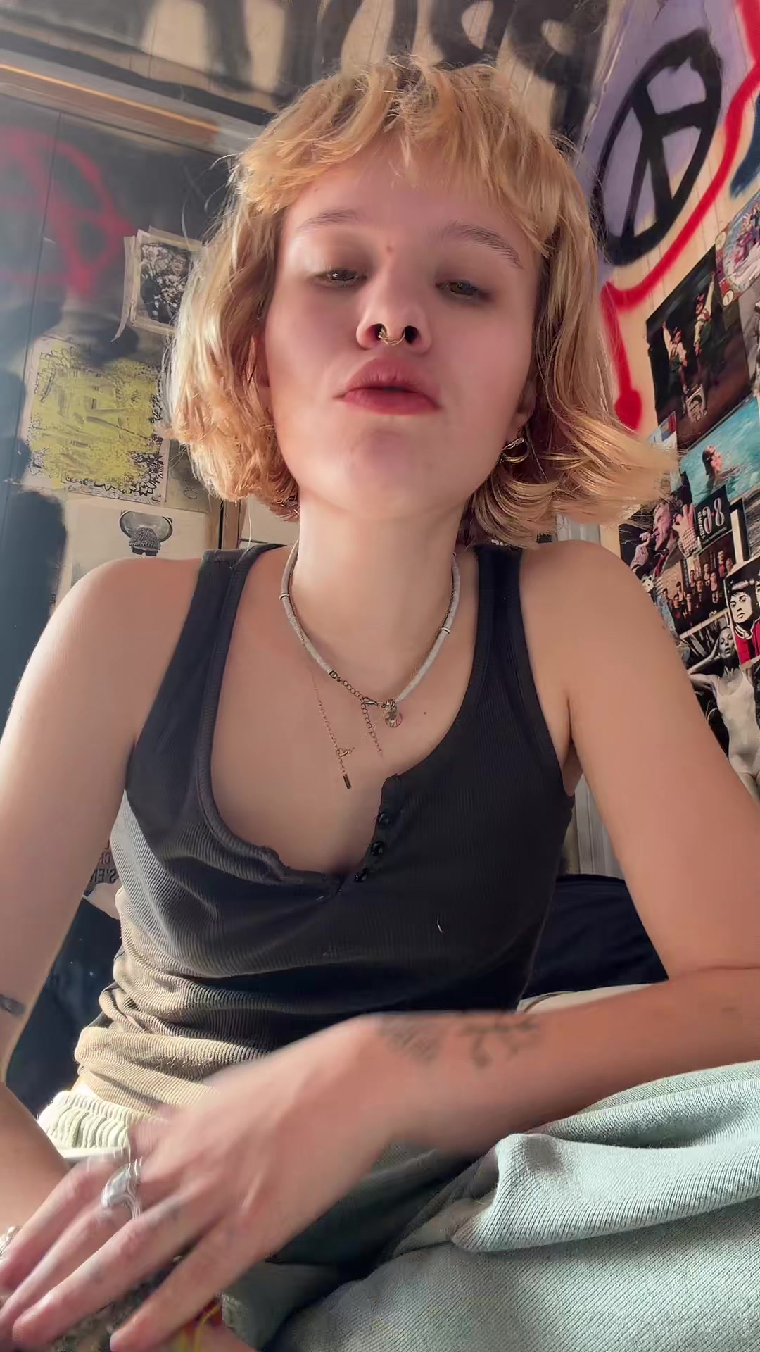 @анастасия медведева
