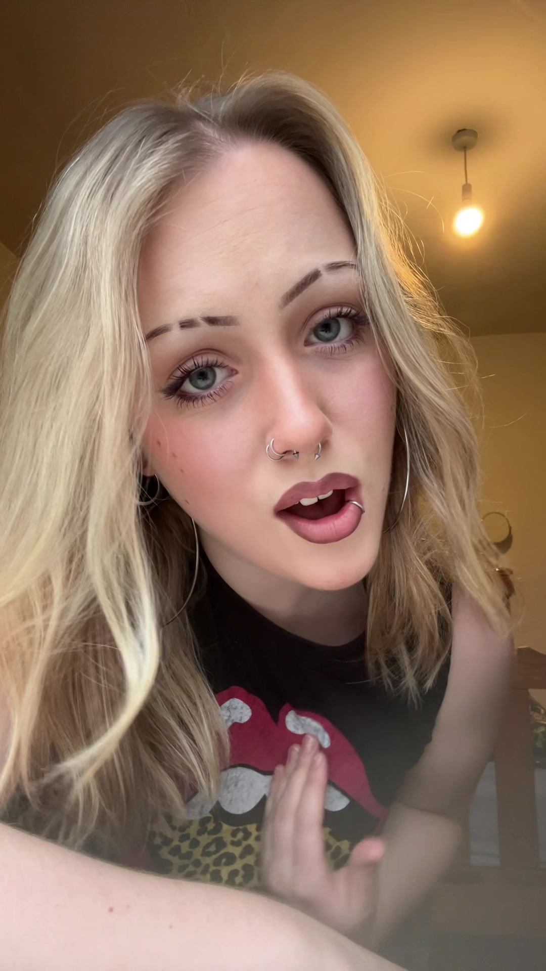 @eviebecca5