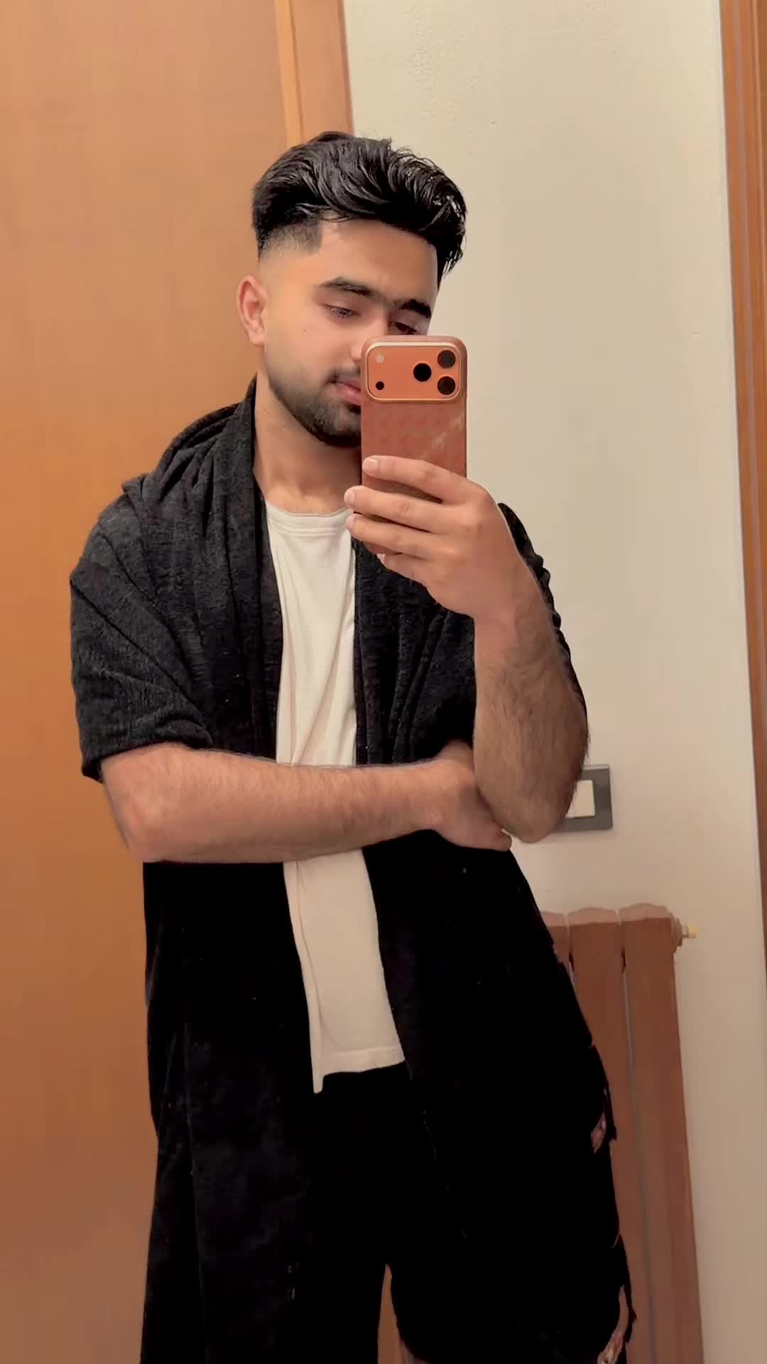 @𝐻𝒶𝓈𝑒𝑒𝒷 𝑀𝒶𝓁𝒾𝓀