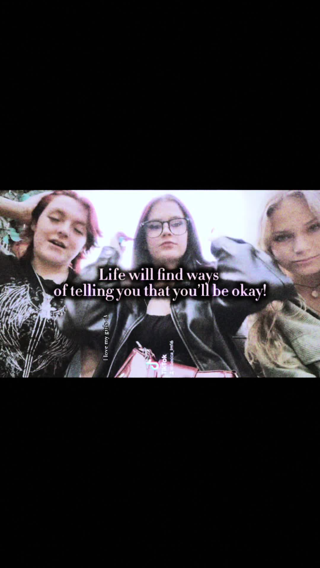 @Becca M <33