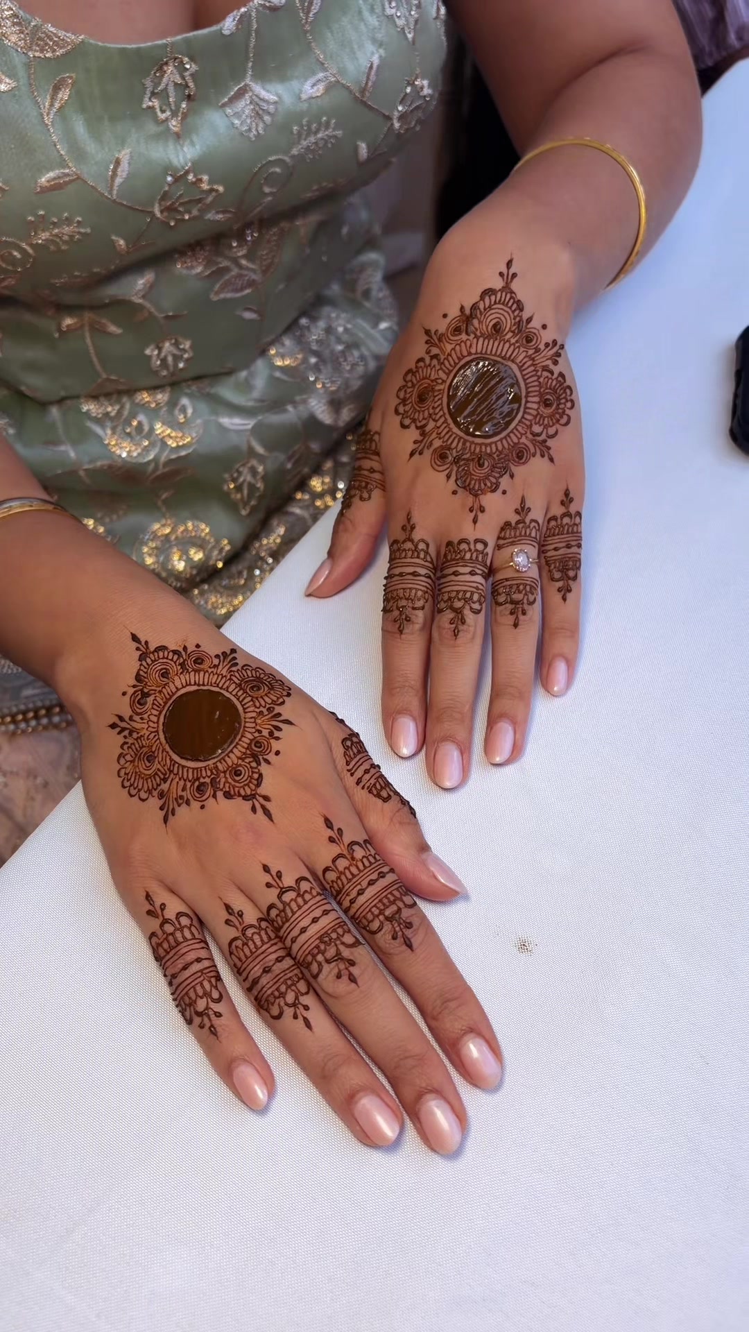 @ਈਸ਼ Mehndi
