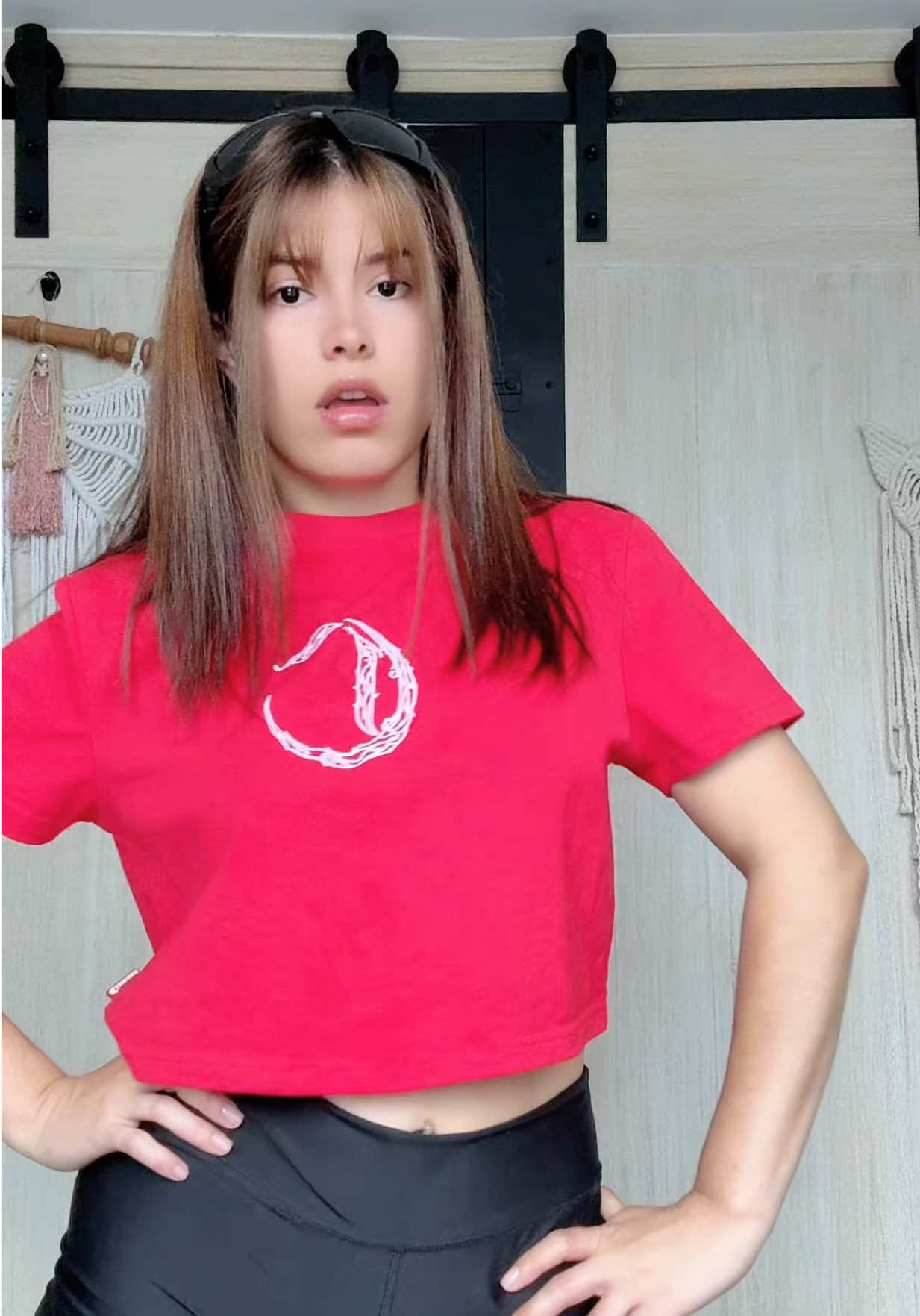 @antolohee