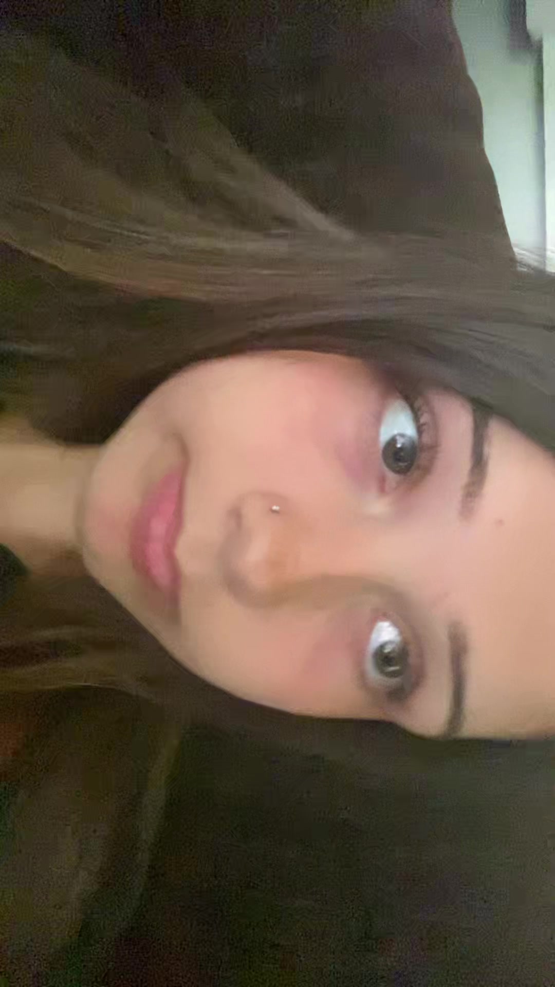 @👤