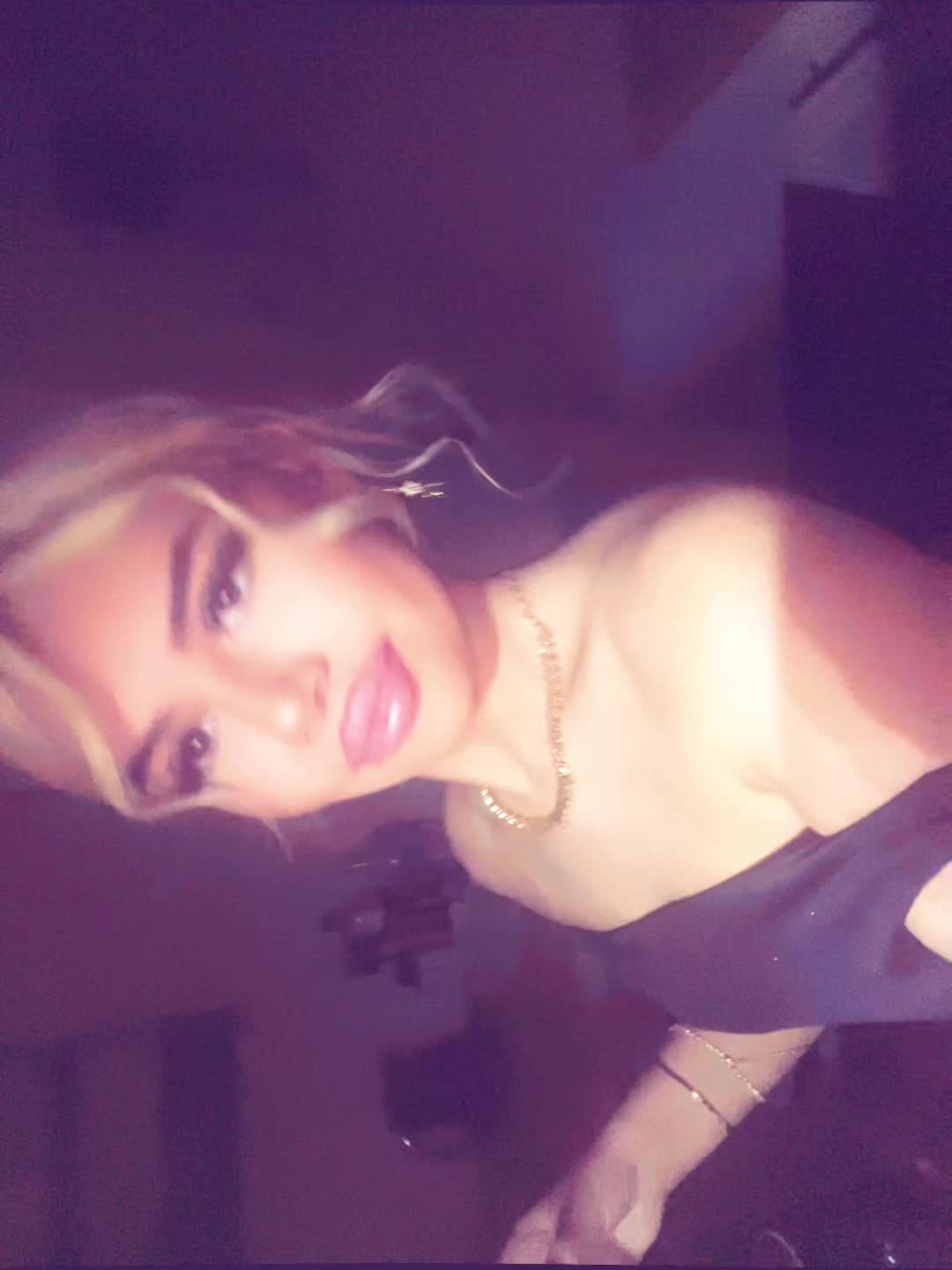 @xizzy_morris