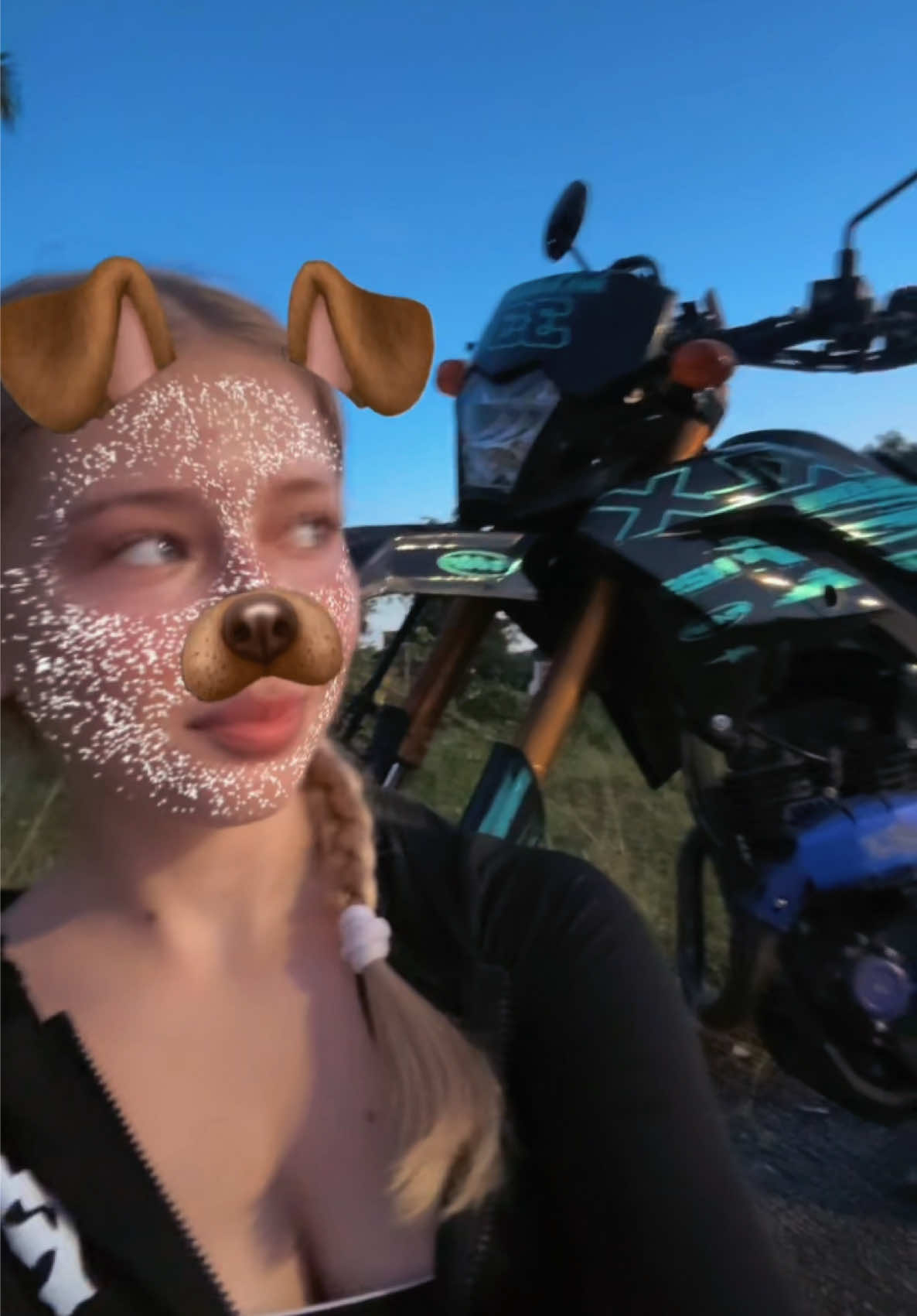 @Nika_blondeee