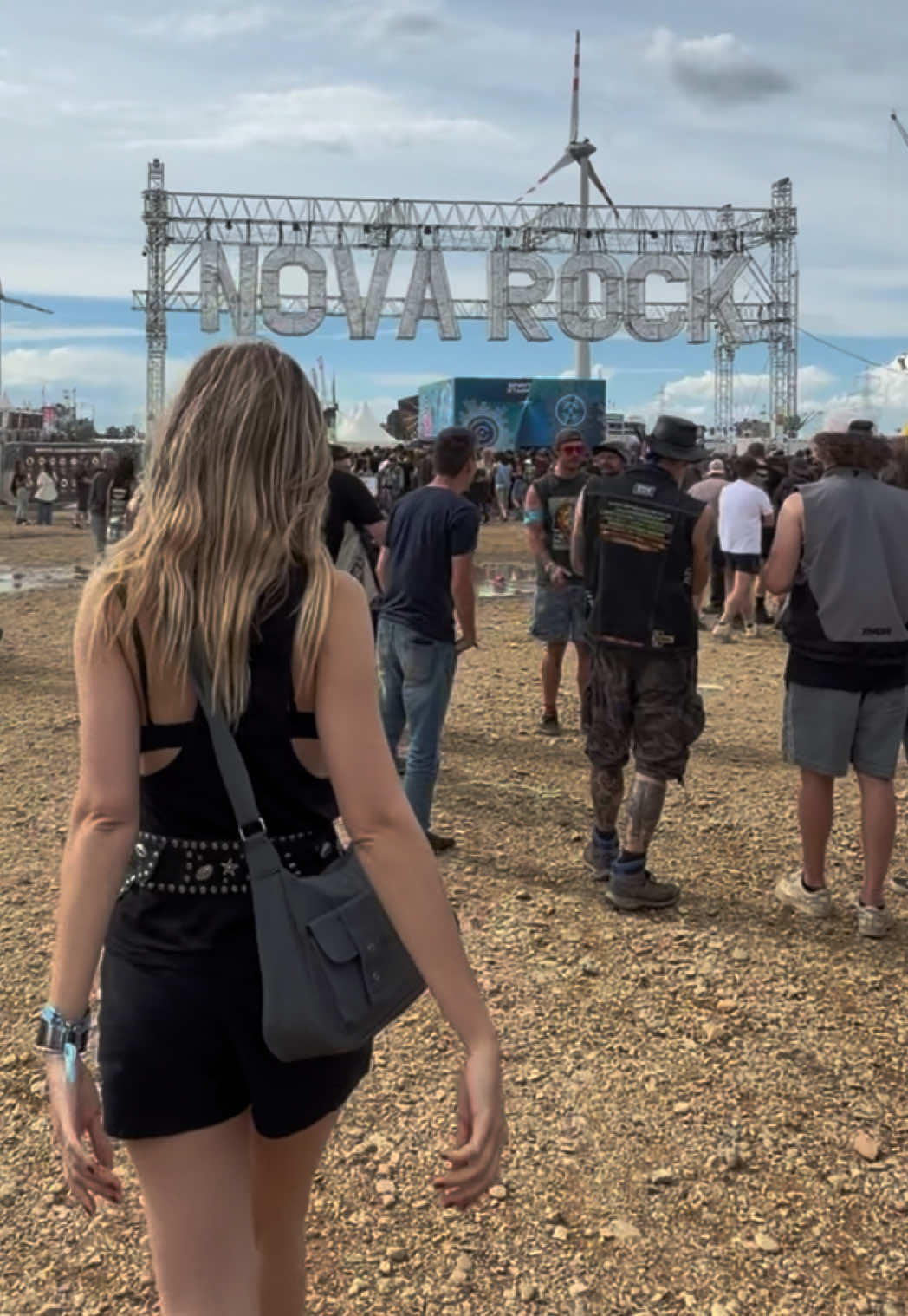 @HELI🥁