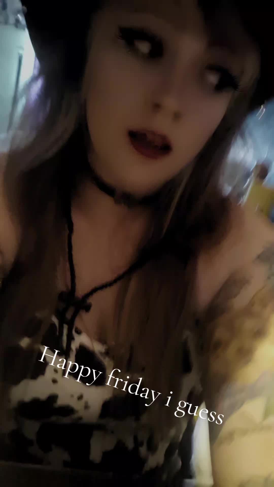 @HayleyCakes