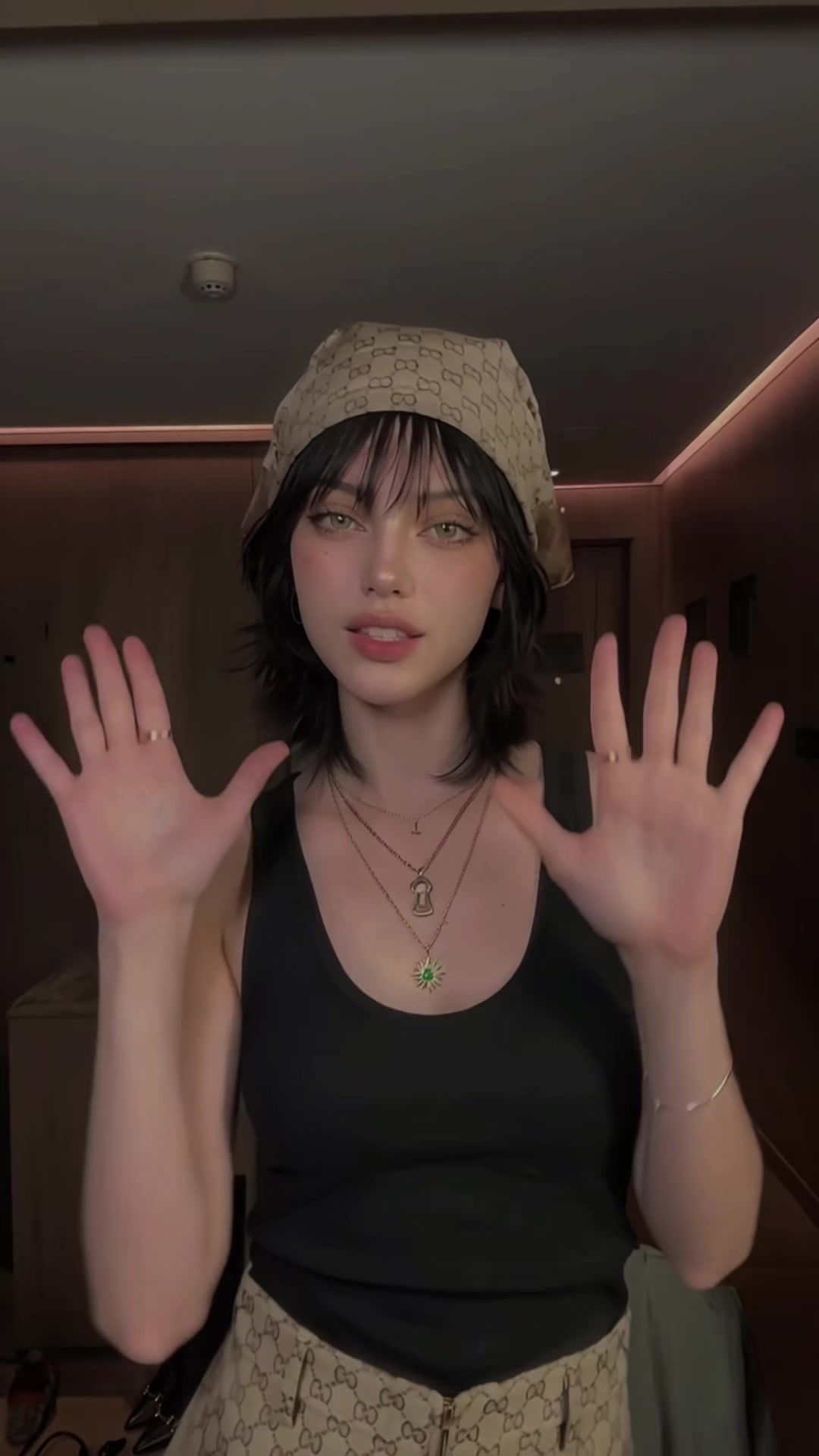 @Kris