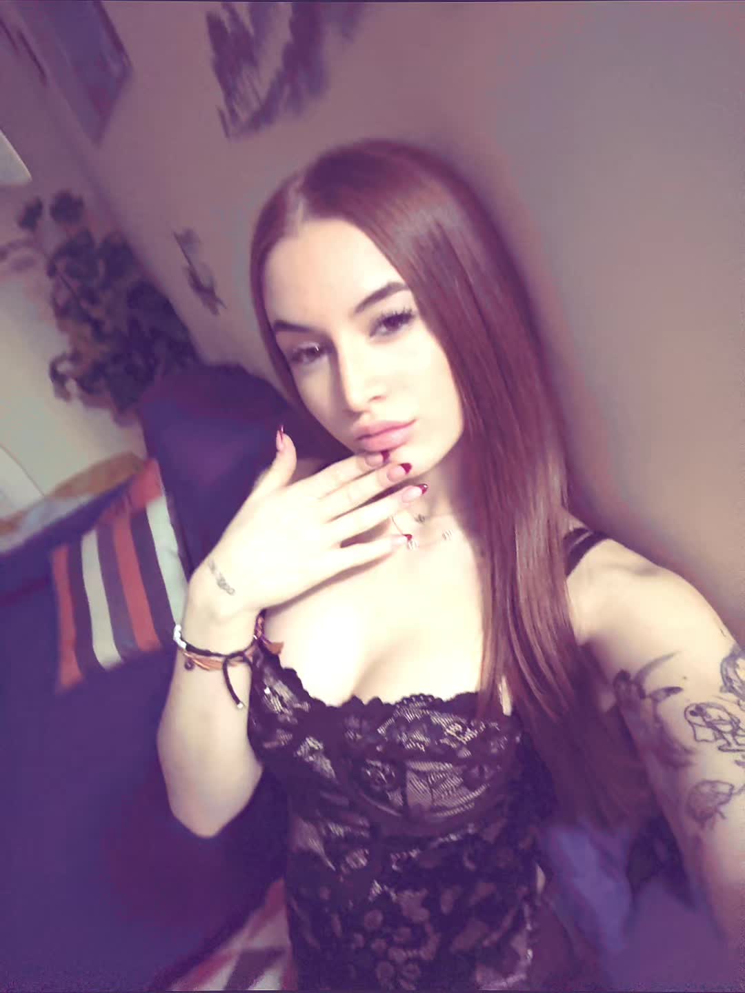 @red👩🏻🦰