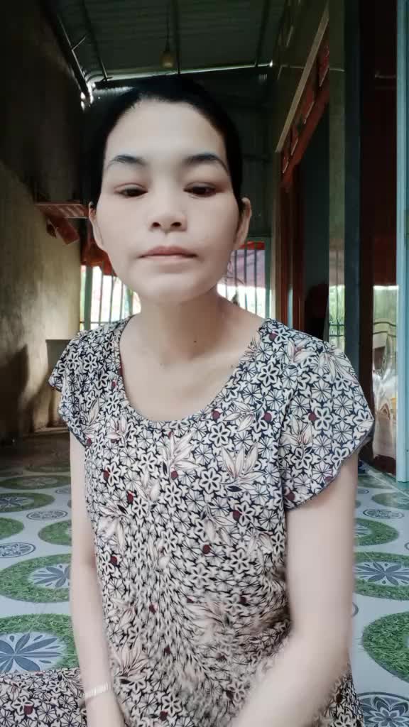 @Nguyễn Nh&iacute;1990