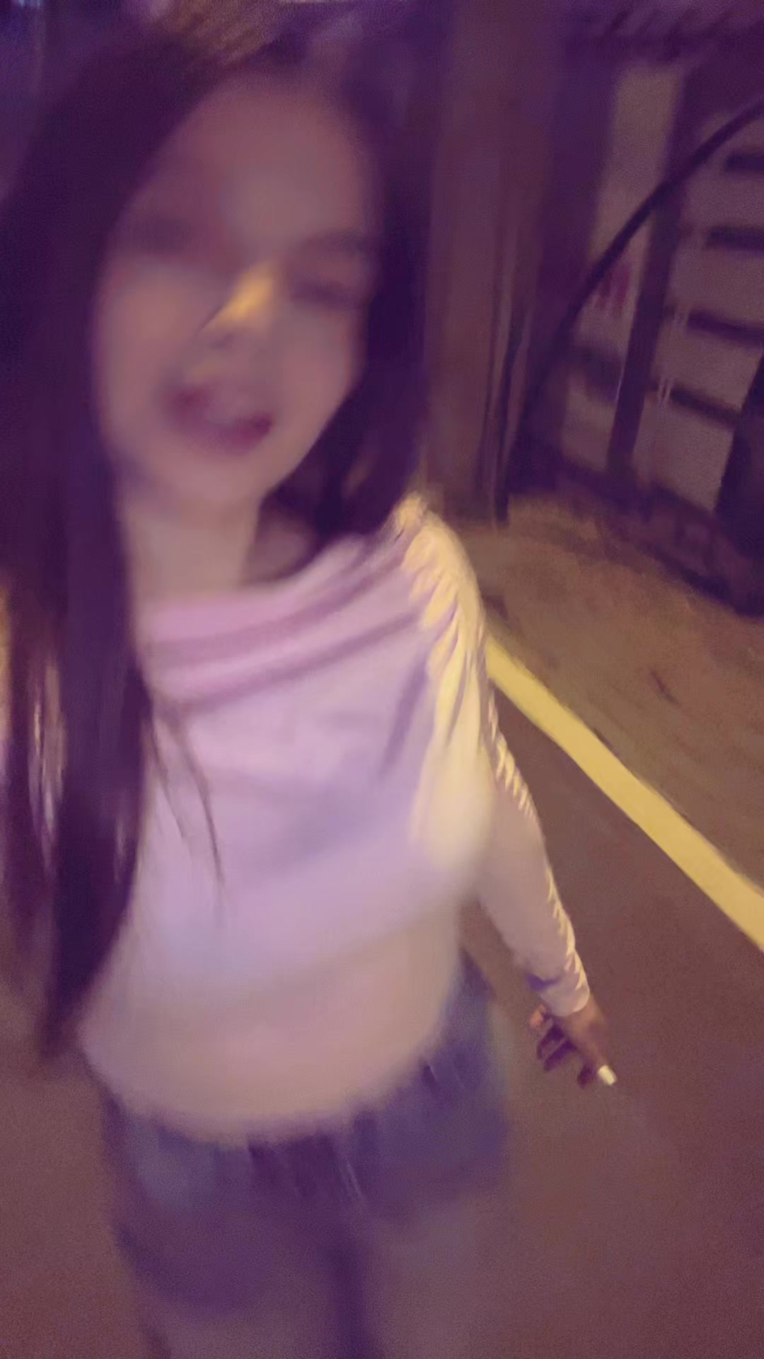 @I O N E L A