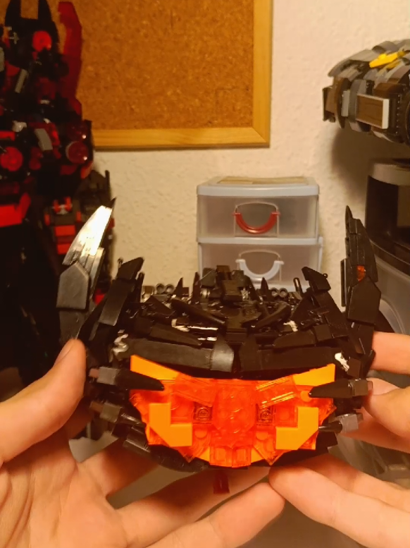 @Legom...r