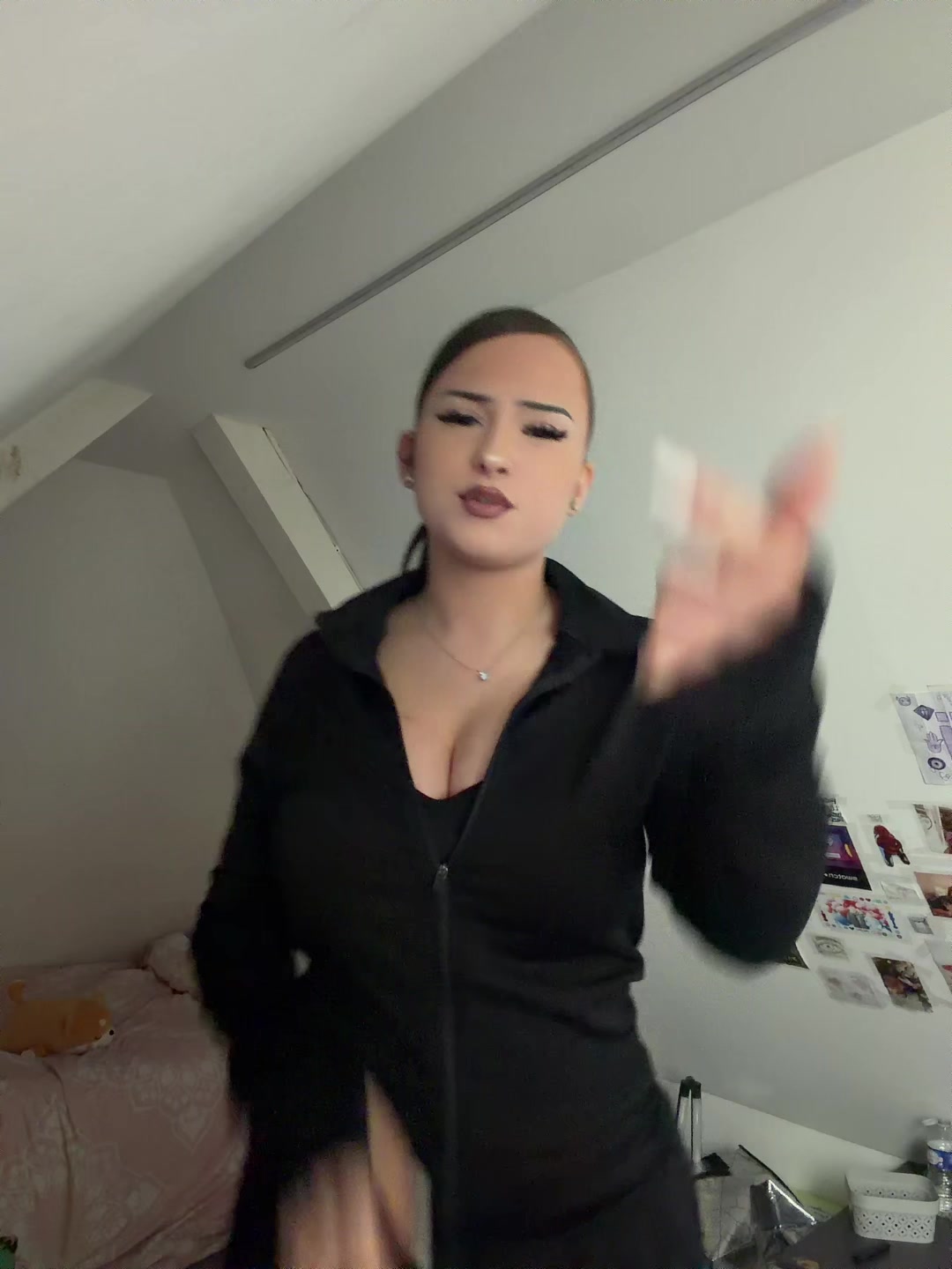 @𝑱_4𝒎𝒃𝒓17🇮🇹