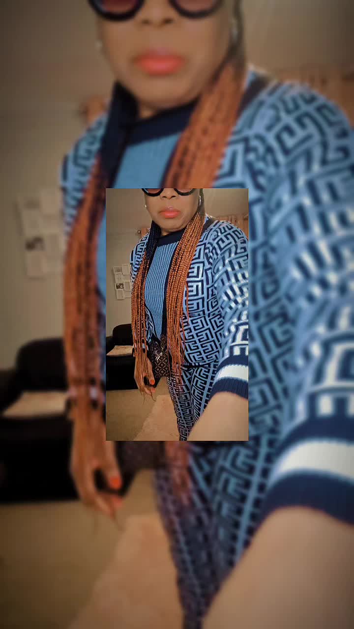 @Jessie2D