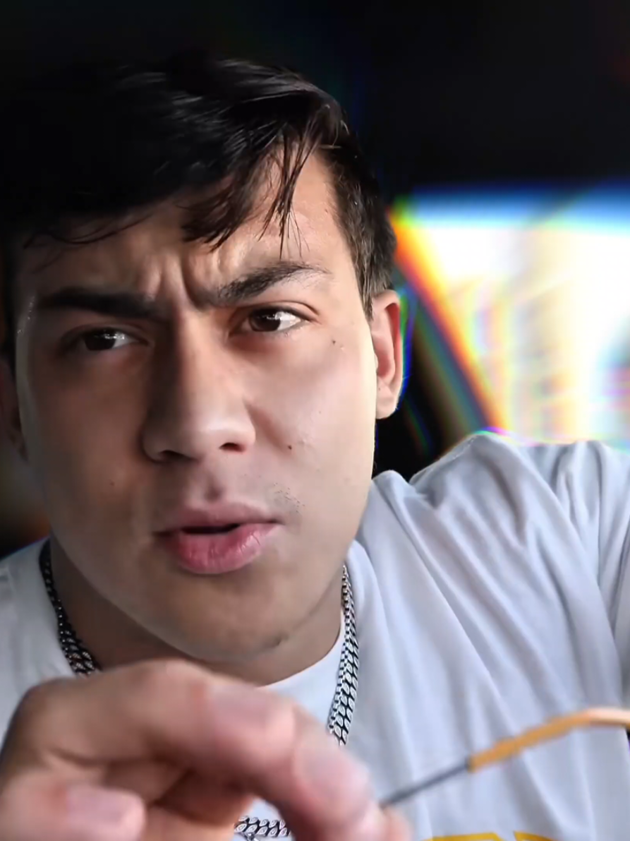 @TogisClips