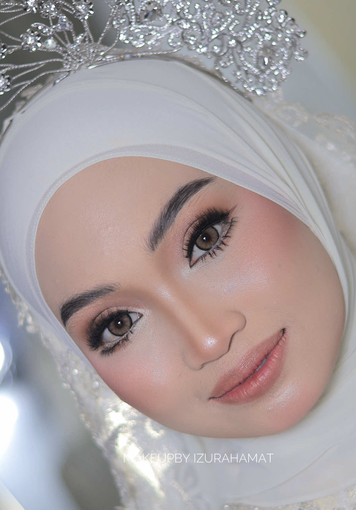 @izurahamat