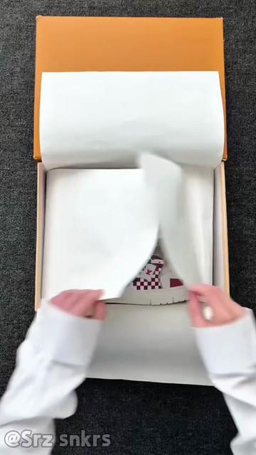 @Srz snkrs