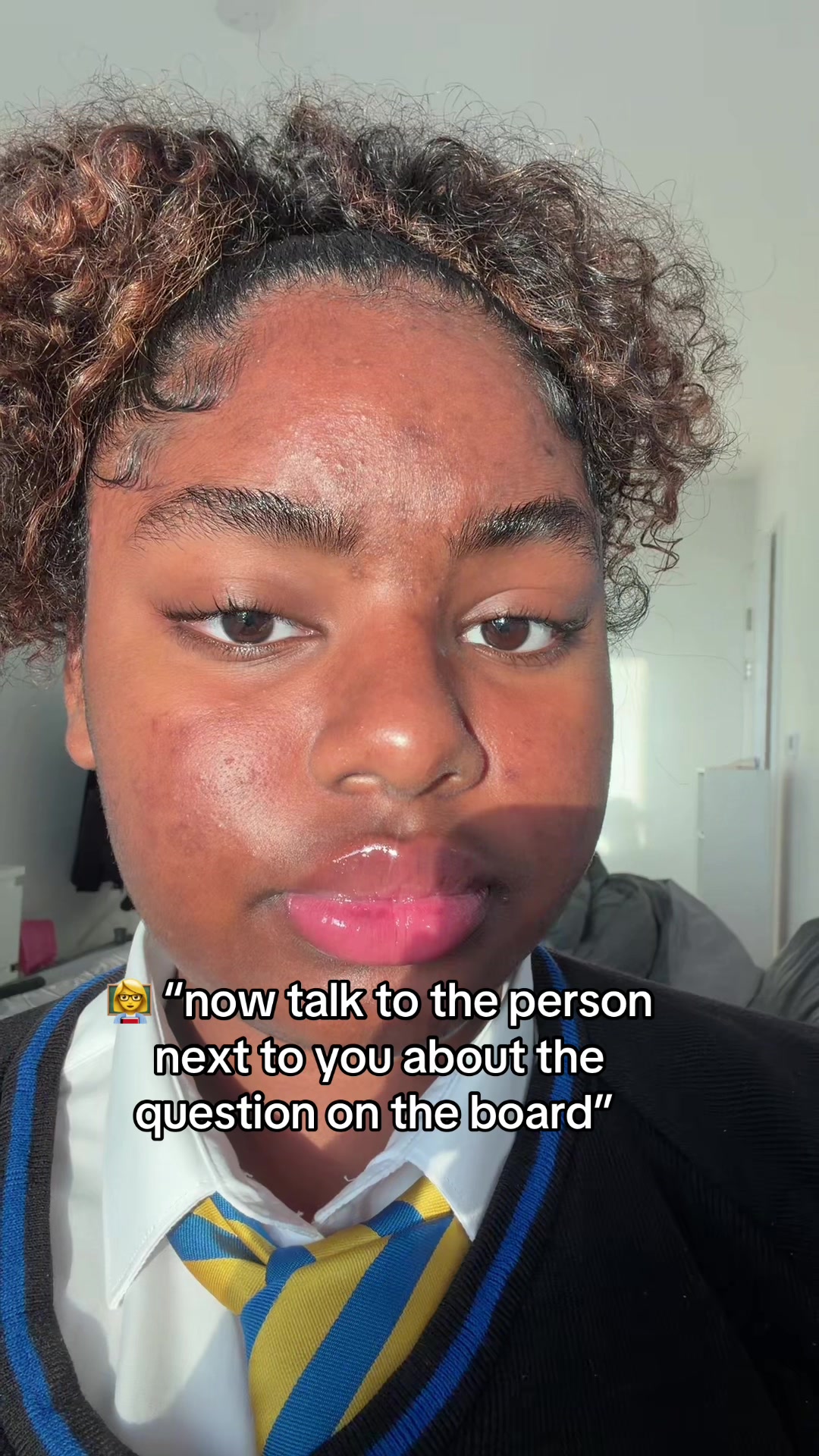 @𝐤𝐢𝐚𝐫𝐚˘୨୧
