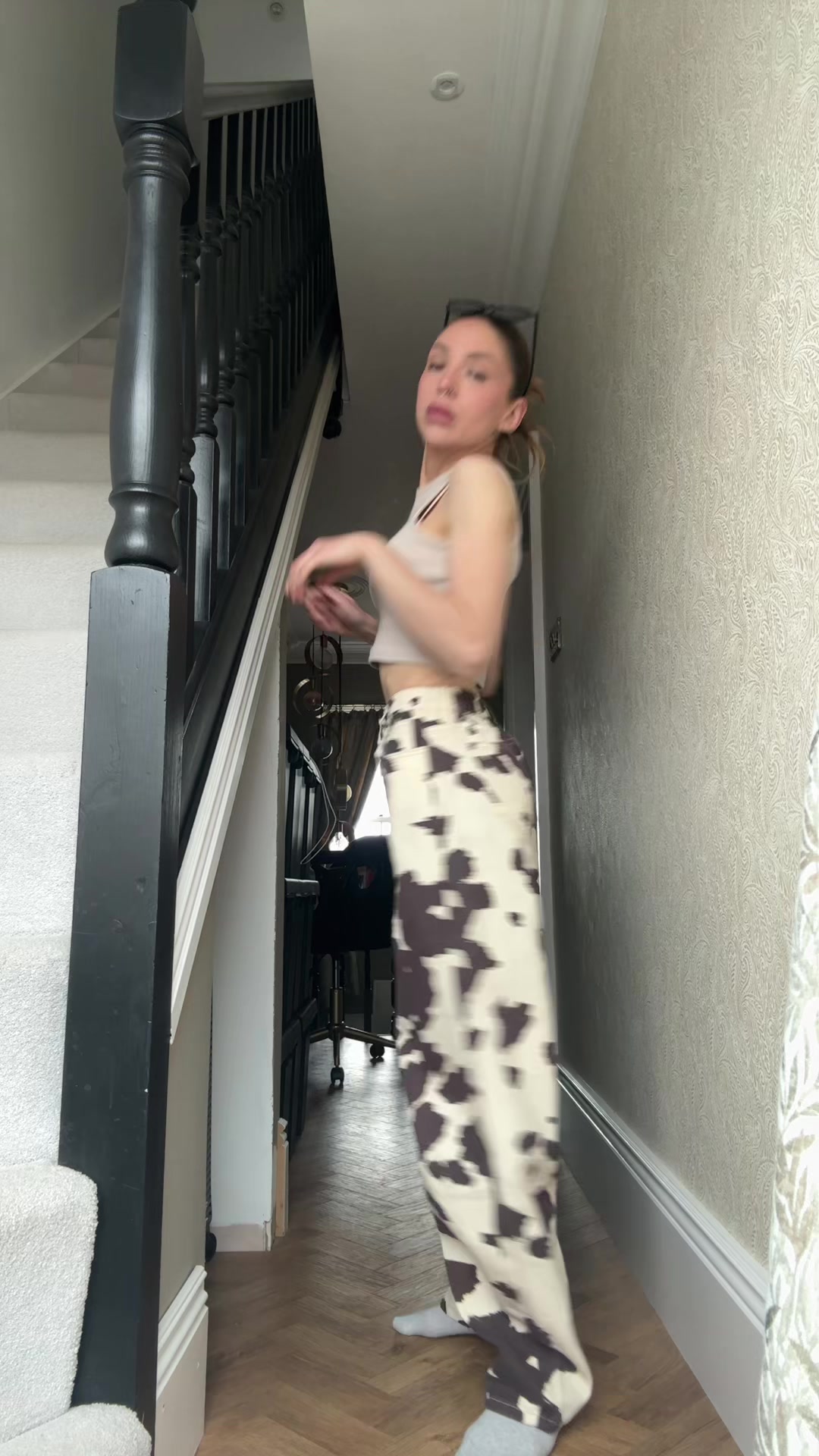 @absolutelyaverage