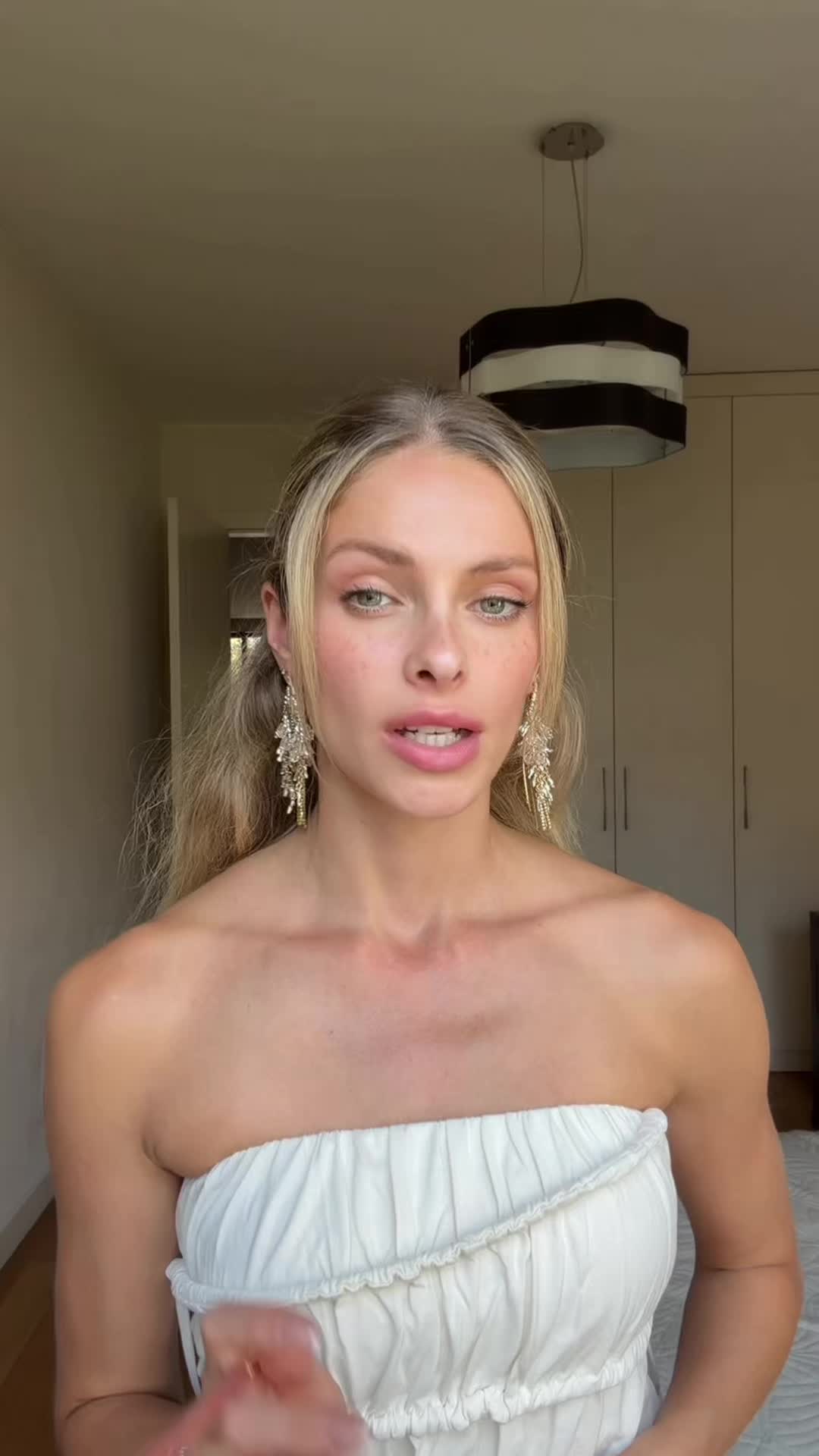 @AnnaMaria