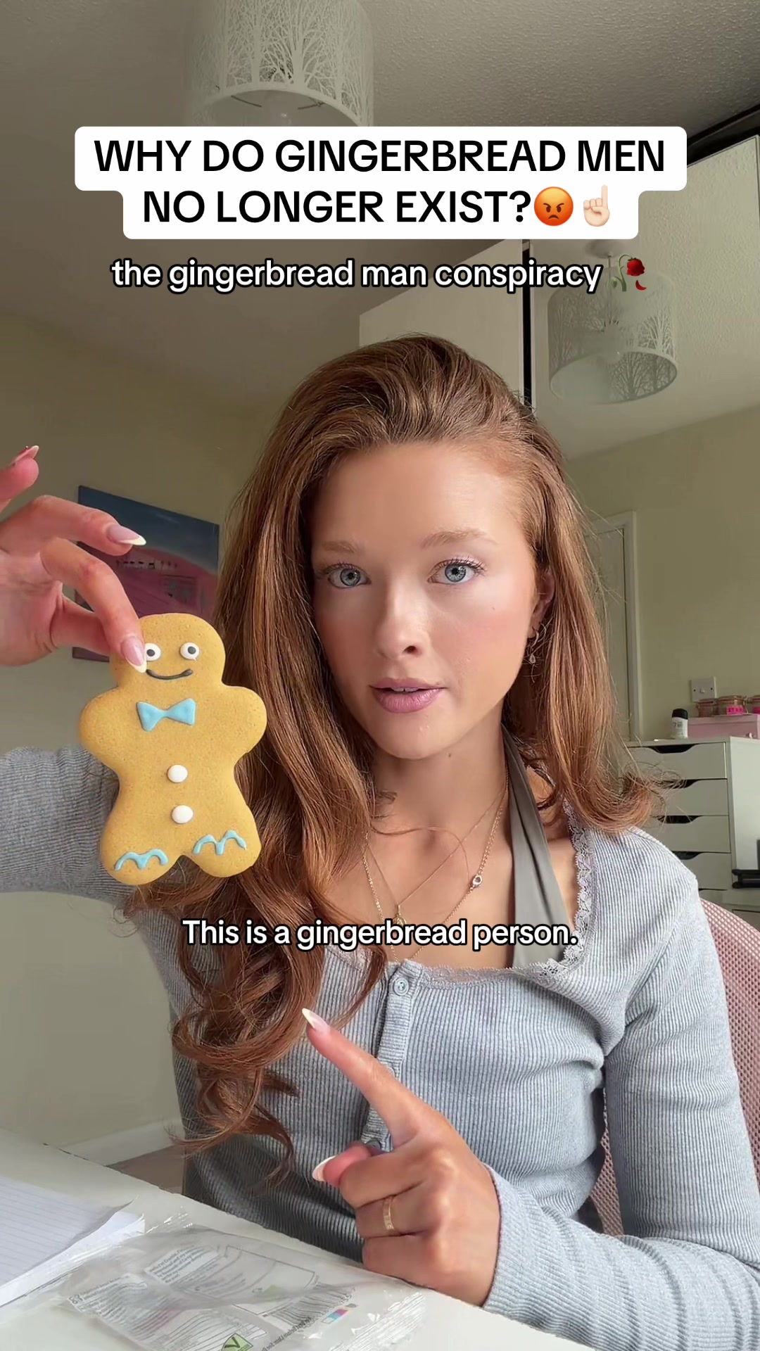 @Phoebe🧡