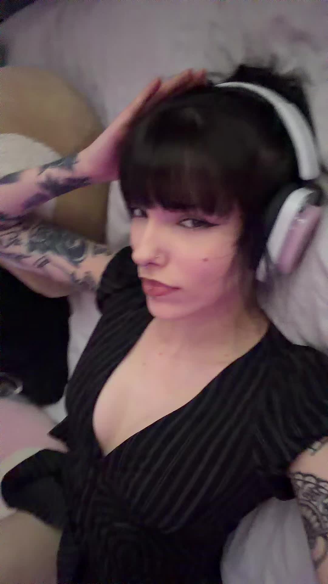@chloe ⎕