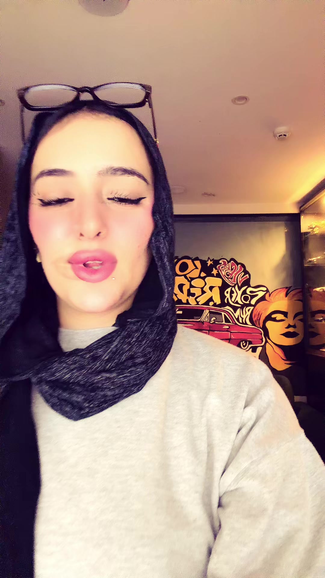 @AYAA