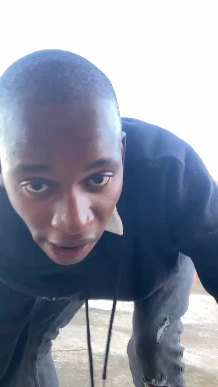 @Fefe Masigo🇿🇦