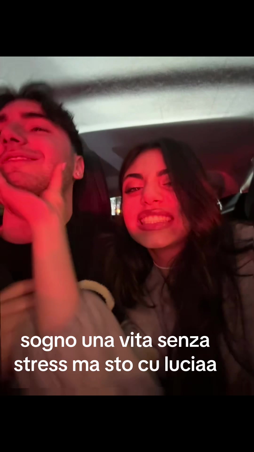 @giovybor11