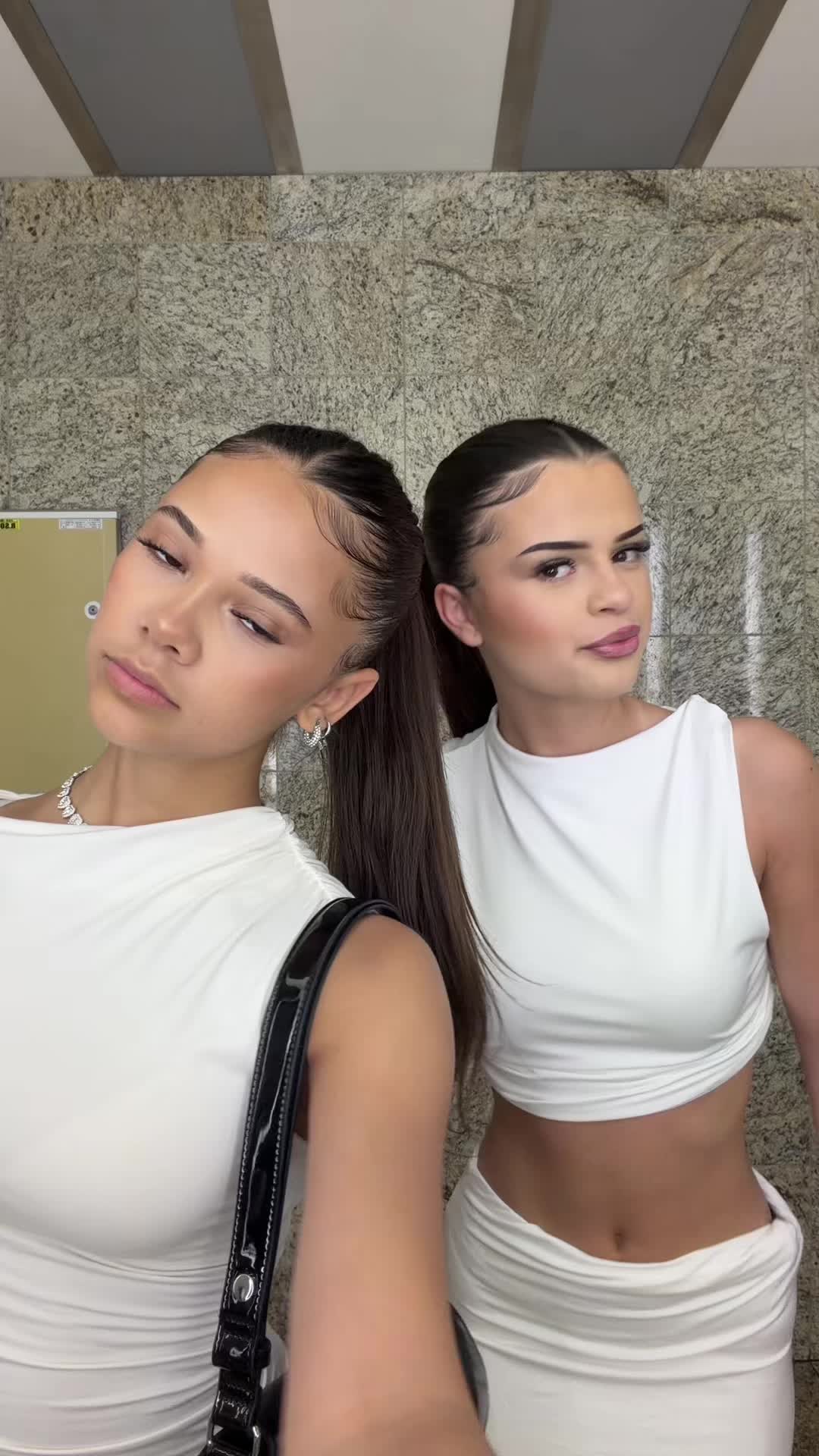 @paris_fujakova