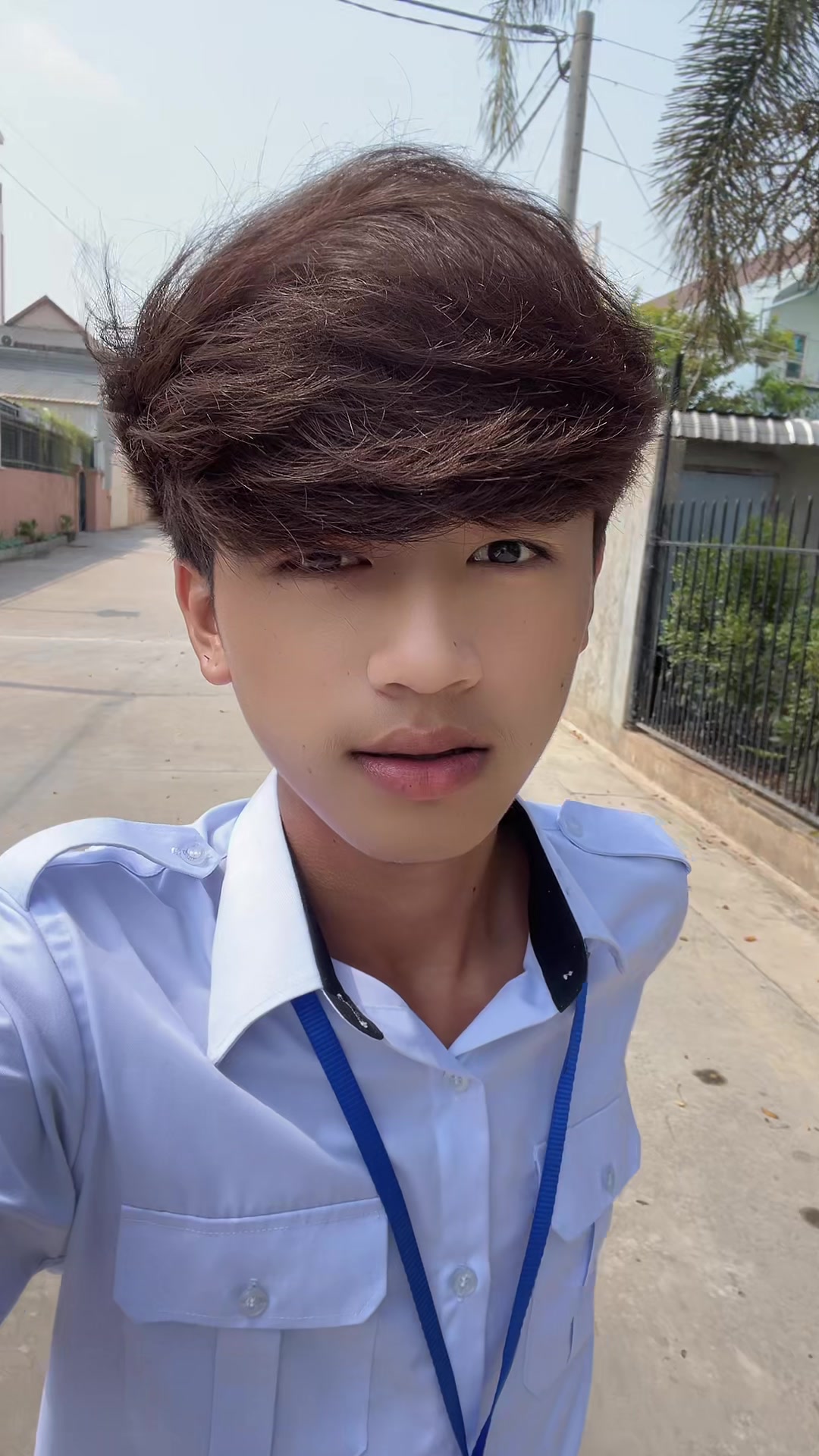 @ប្រដាប់ស្រឡាញ់🤨