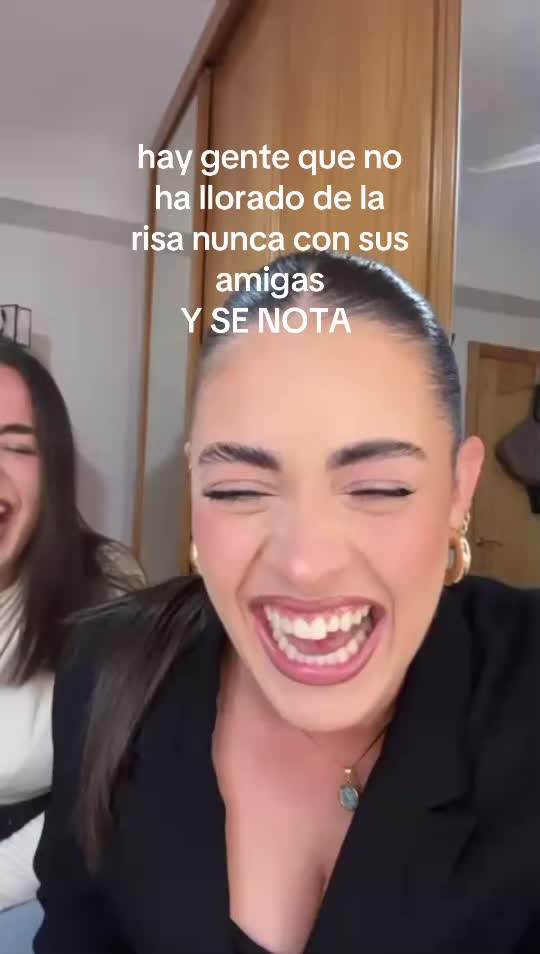 @claudia martin🖤