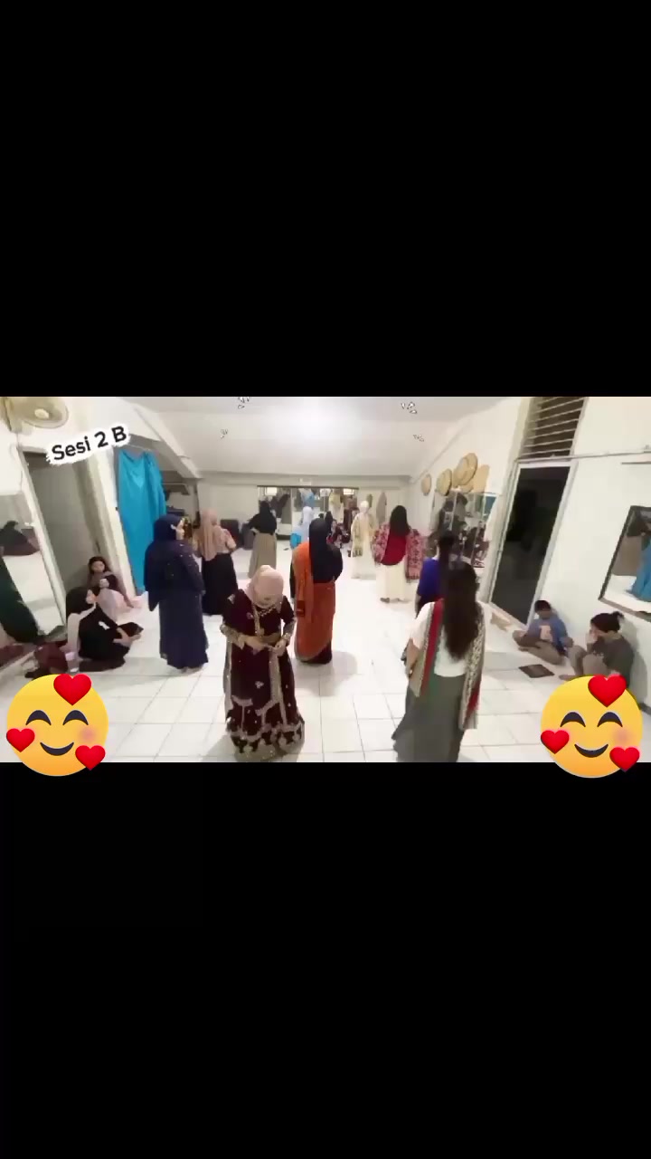 @elynzahra108