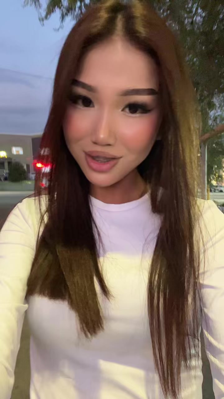 @🐰