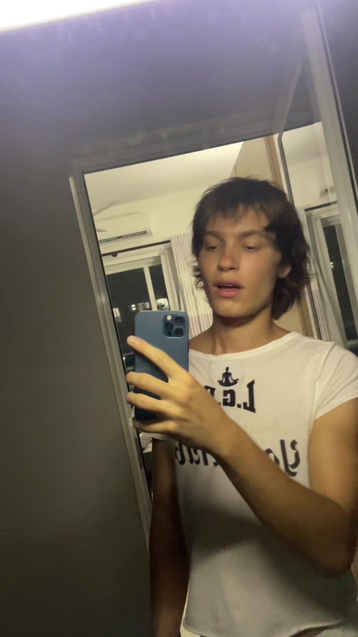 @EÜ