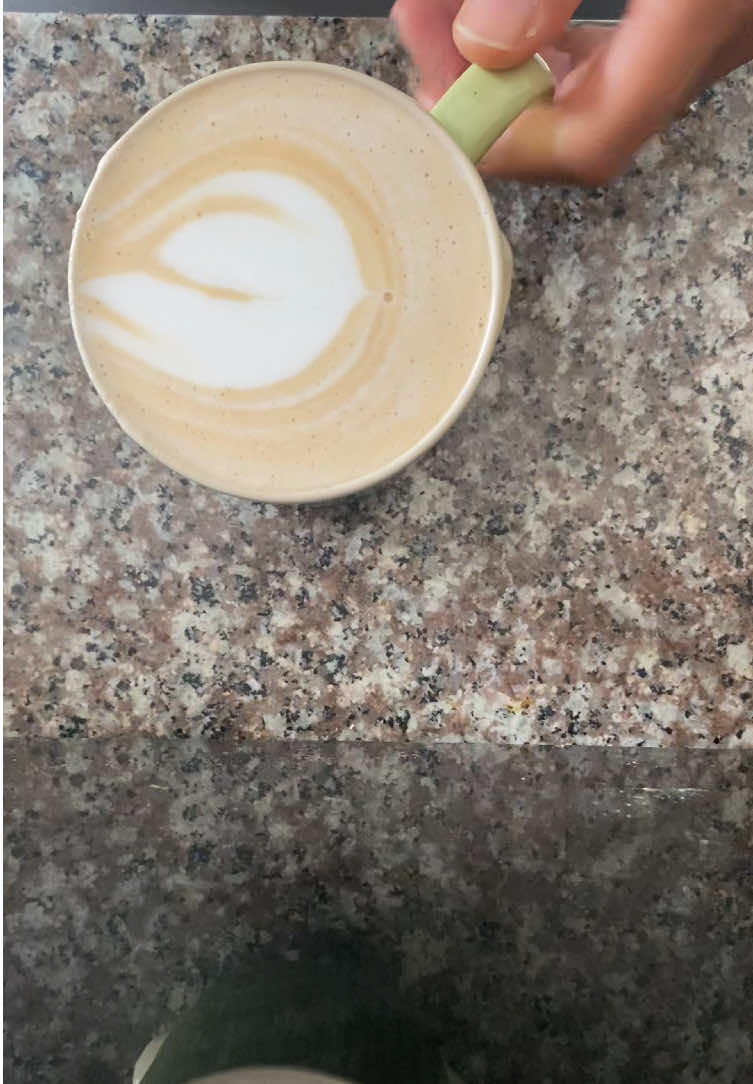 @PrettyyLittleLattes