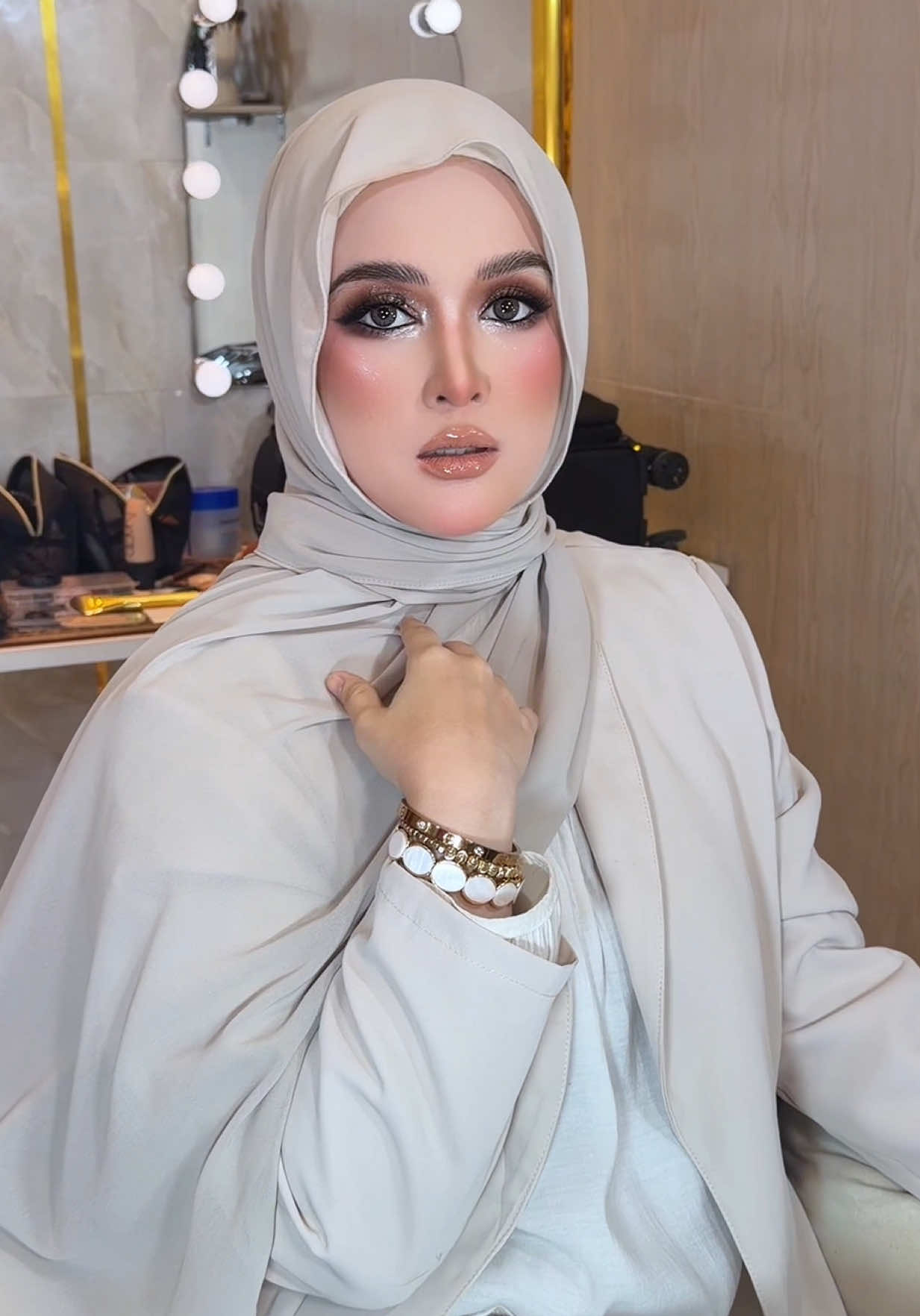 @Ekin MUA