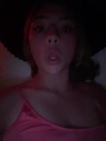 776 hearts, 36 shares, 9 | Audri (@secret.audri.summer)