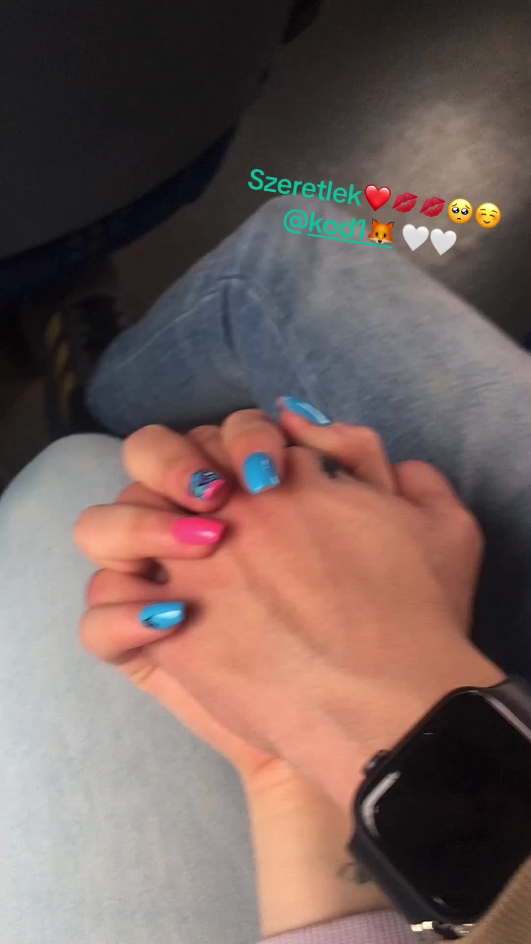 @Izabella Komaromi
