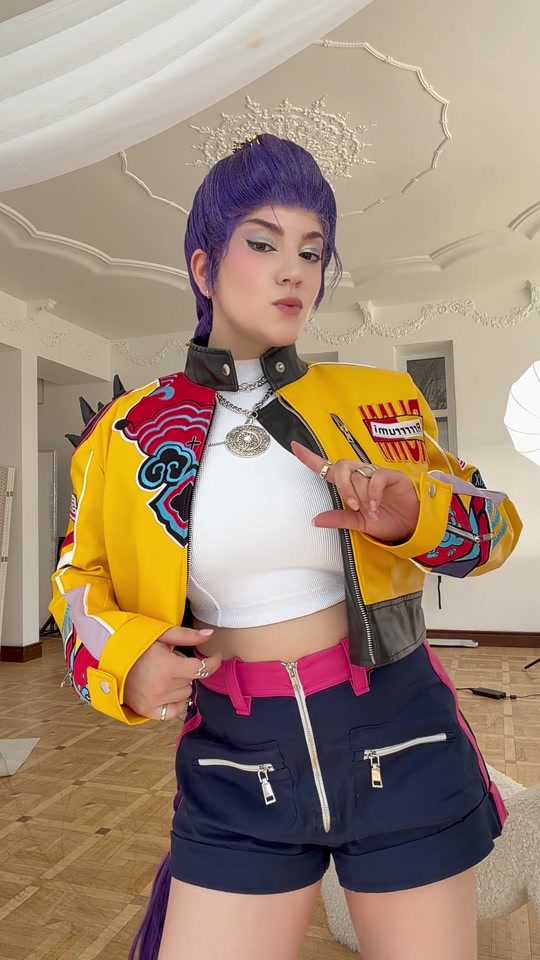 @zoevolf