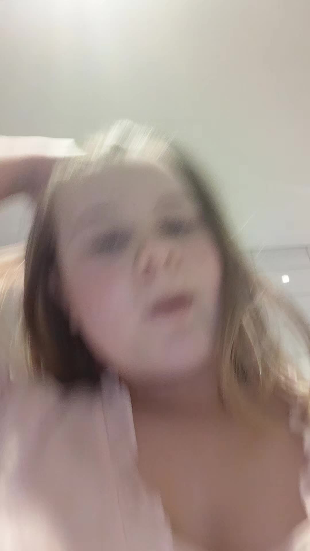 @𝐡𝐚𝐧𝐧𝐚🤍