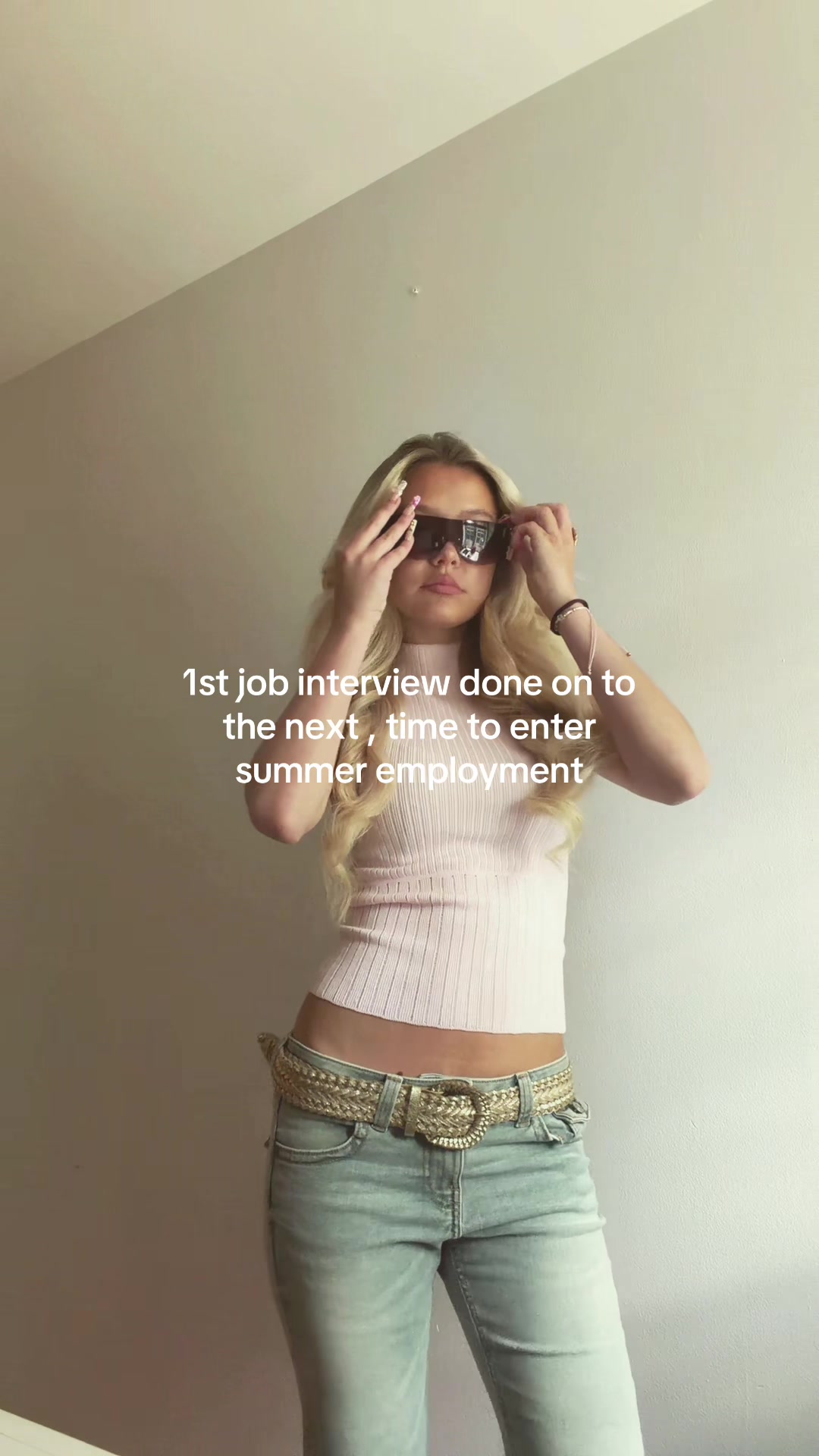 @&oslash;ł&icirc;v&icirc;&auml;